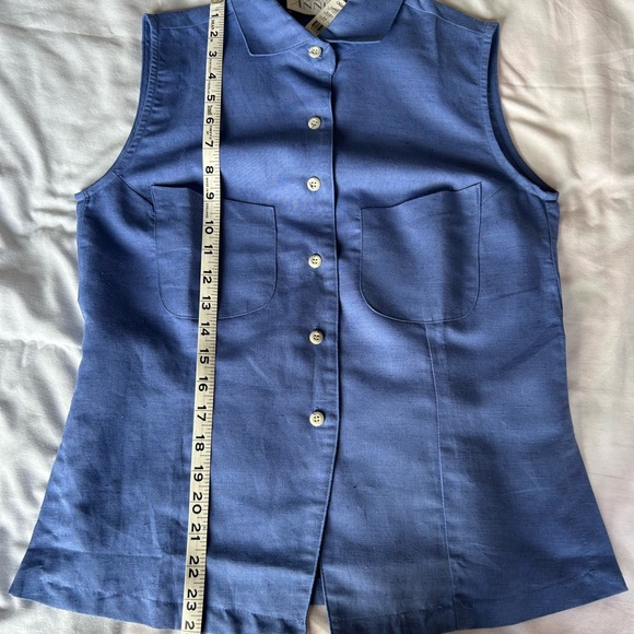 Casual Corner Blue Linen Sleeveless, Collar Button Down Shirt Blouse NWT Size M - Picture 3 of 6